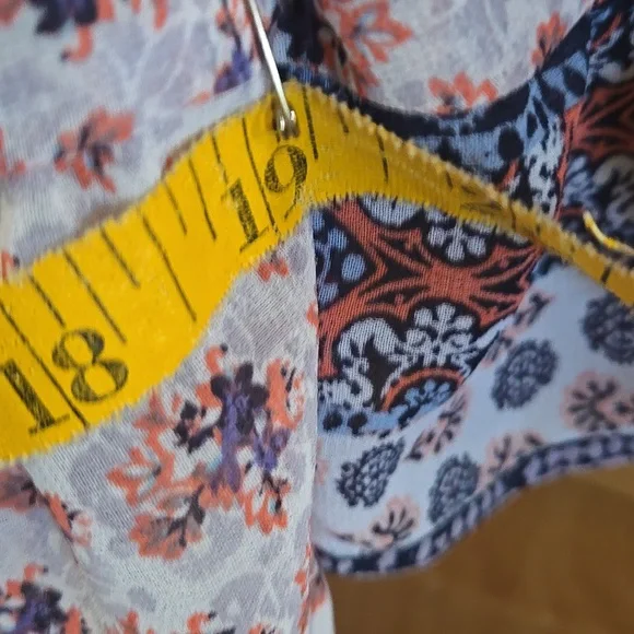 Boho Floral Print, Festival Bouse, Fairy, Semi Sheer, Whimsigoth, Angel sleeves - Picture 14 of 14